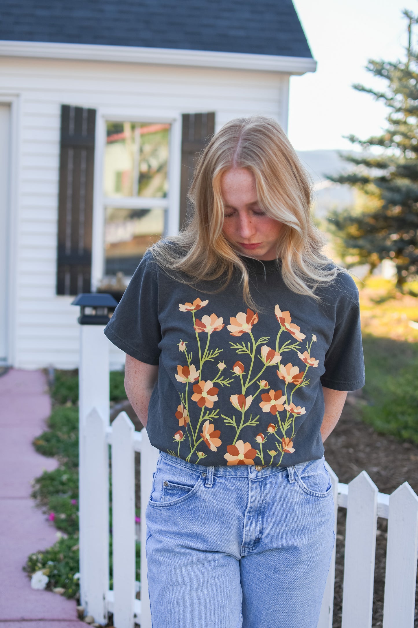 Dark Gray Flowers Tee